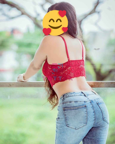 Call Girls in East of Kailash +91 8588034485 Escorts Service In Delhi Ncr