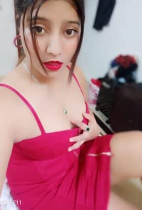 {Low Rate} Call Girls In Katwaria Sarai (Delhi) 8447652111 Aruna Nagar Escorts Service In Delhi