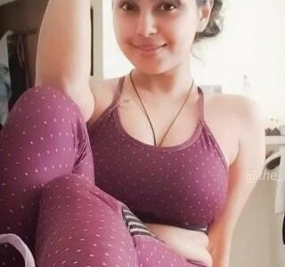 (9999102842), Low Budget Call Girls In Seelampur, Delhi NCR