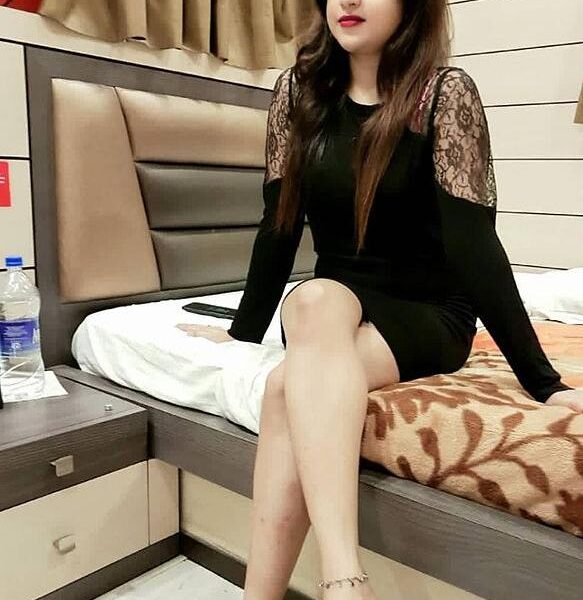 9711106444 (Low Cost) Call Girls In Katwaria Sarai/24/7 Available In Delhi NCR