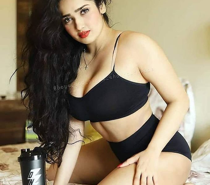 Call Girls In Ashok Vihar, Delhi 9582303131 Call Girls Services, Delhi NCR