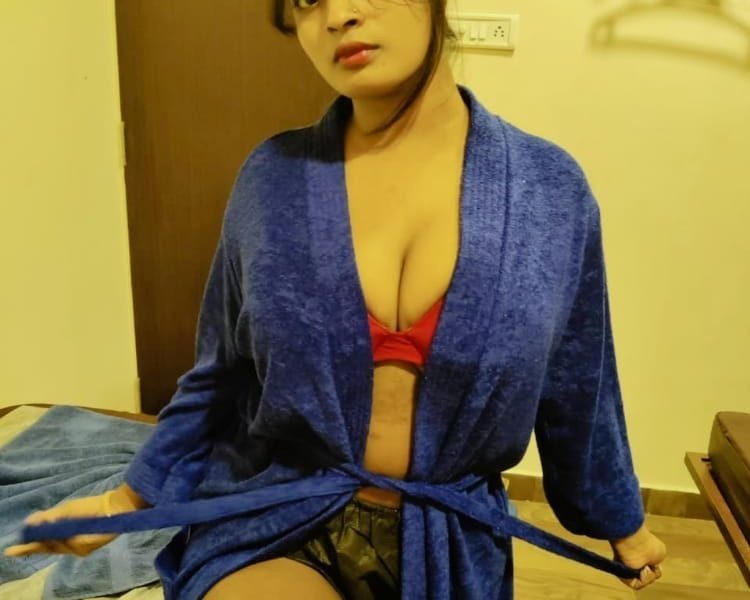 WHATSAPP NO SAME √ 9667558908 LAXMI NAGAR ESCORT SERVICE RATE STARTING 5000-SHOT