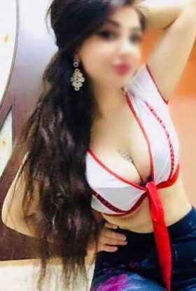 9582303131, Low rate Justdial Call girls in Chhatarpur, Delhi