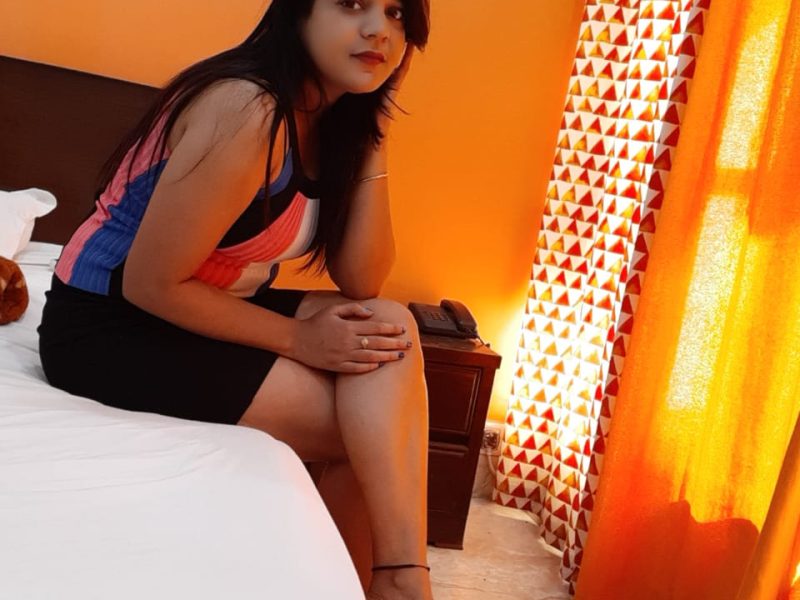 Hi-Profile Call Girls In Hauz Khas 8377887830 Genuine Service