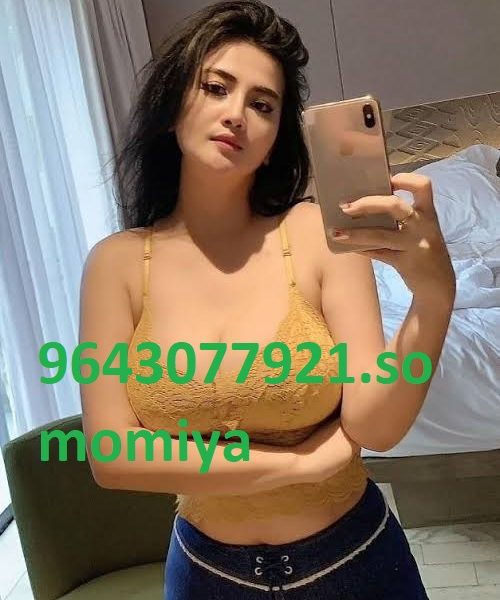 ⎝⎝9643077921⎝⎝ Call Girls In Dwarka Mor delhi cashpayment Door Step Delevry