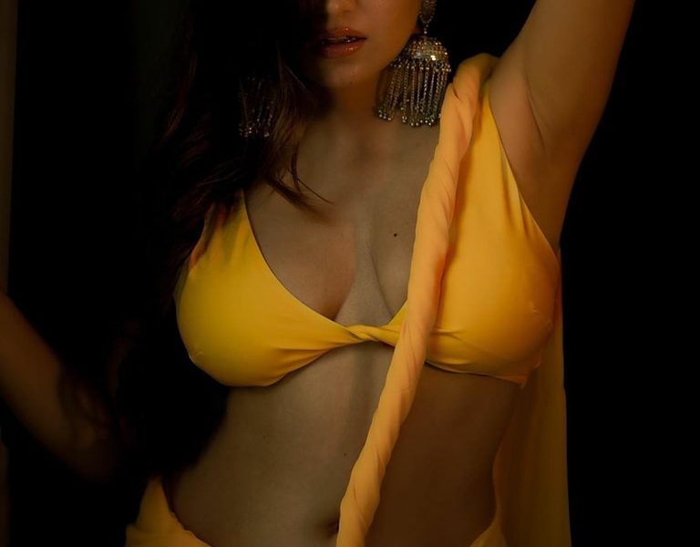 Call Girls In Gautam Nagar 9711100155 Shot 1500 Night 6000